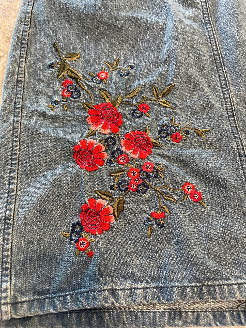 Floral-Embroidered Mid-Wash Denim Skirt Size 10 - NY Jeans - Picture 4 of 8